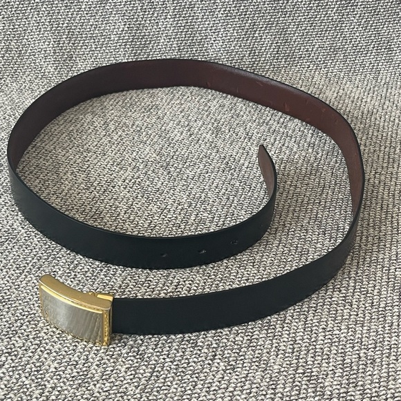 Yves Saint Laurent Black and Gold Leather Belt - Picture 6 of 16
